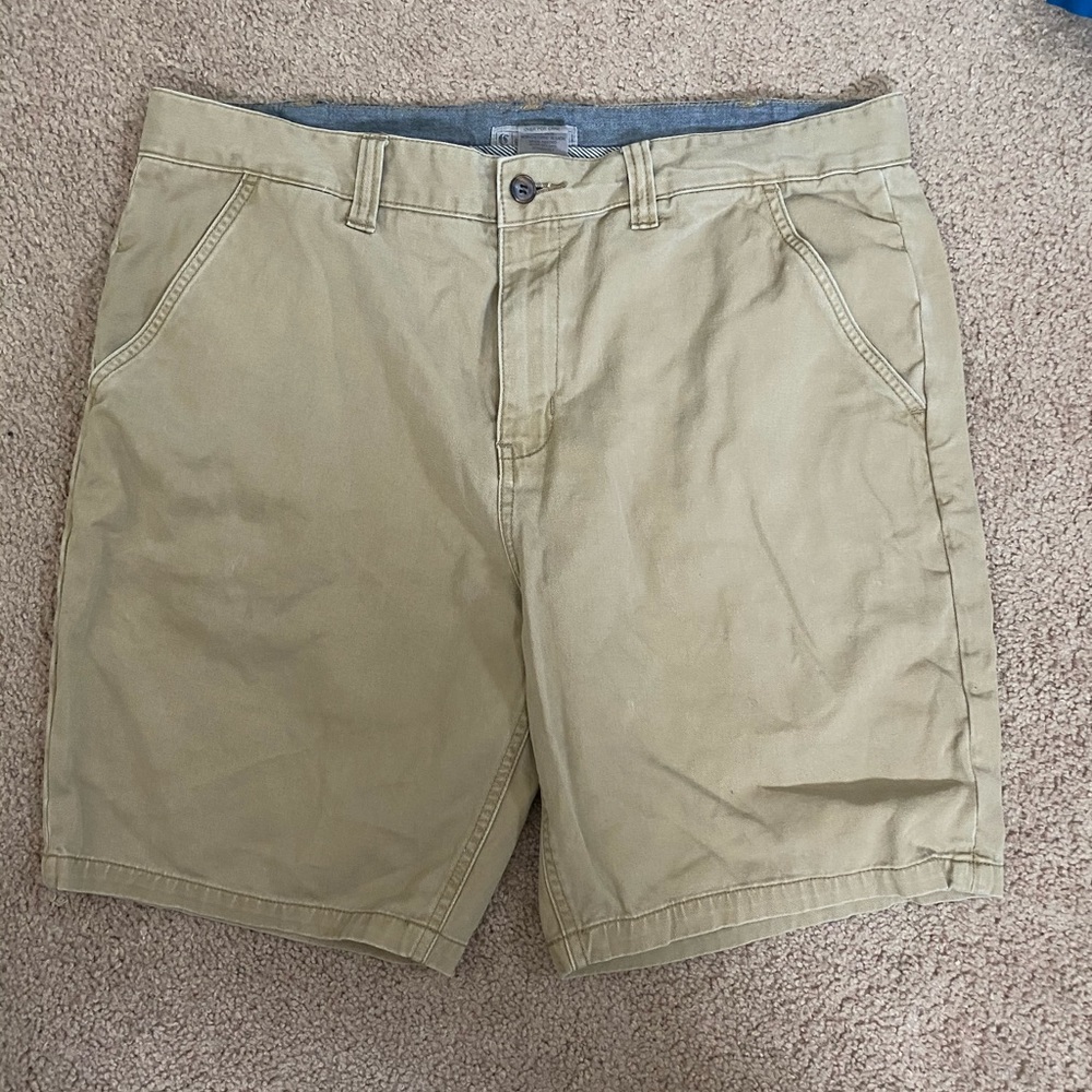 Men’s - Khaki shorts